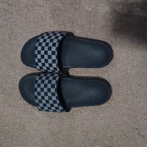 Mens Size 11 Black and White Checkered Style Vans Slides